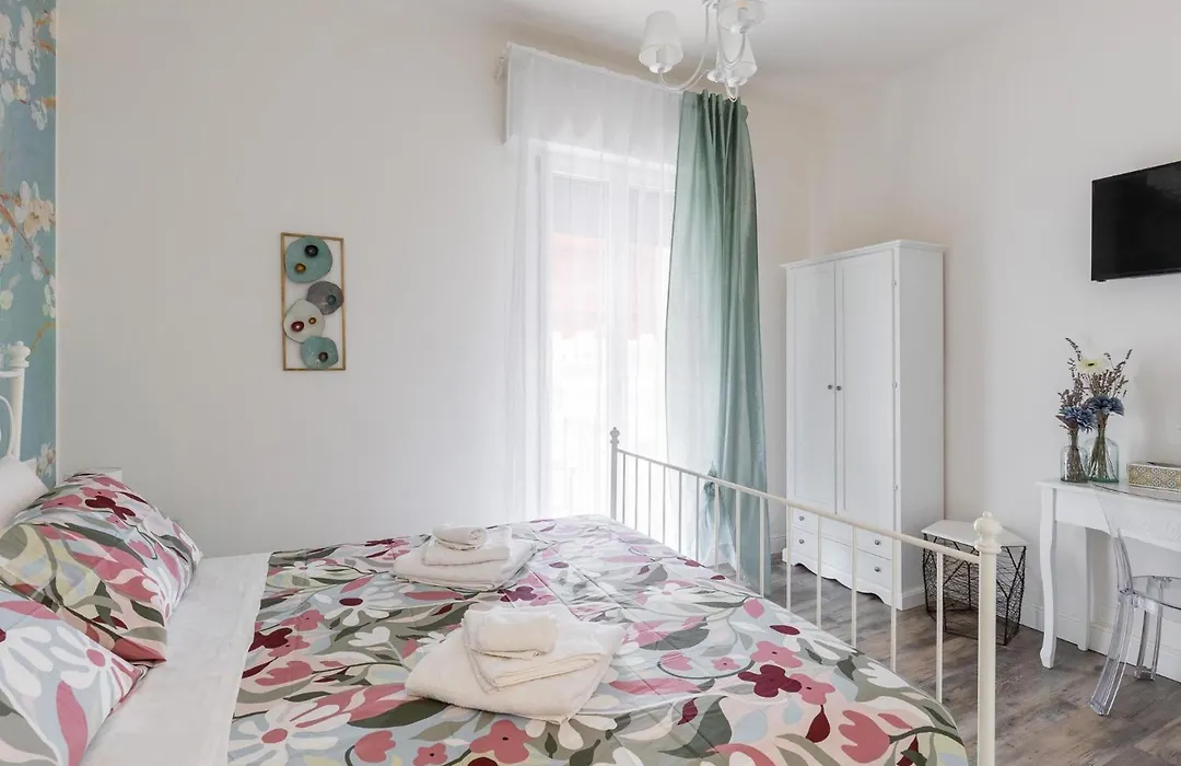 Blueshouse La Fenice-1